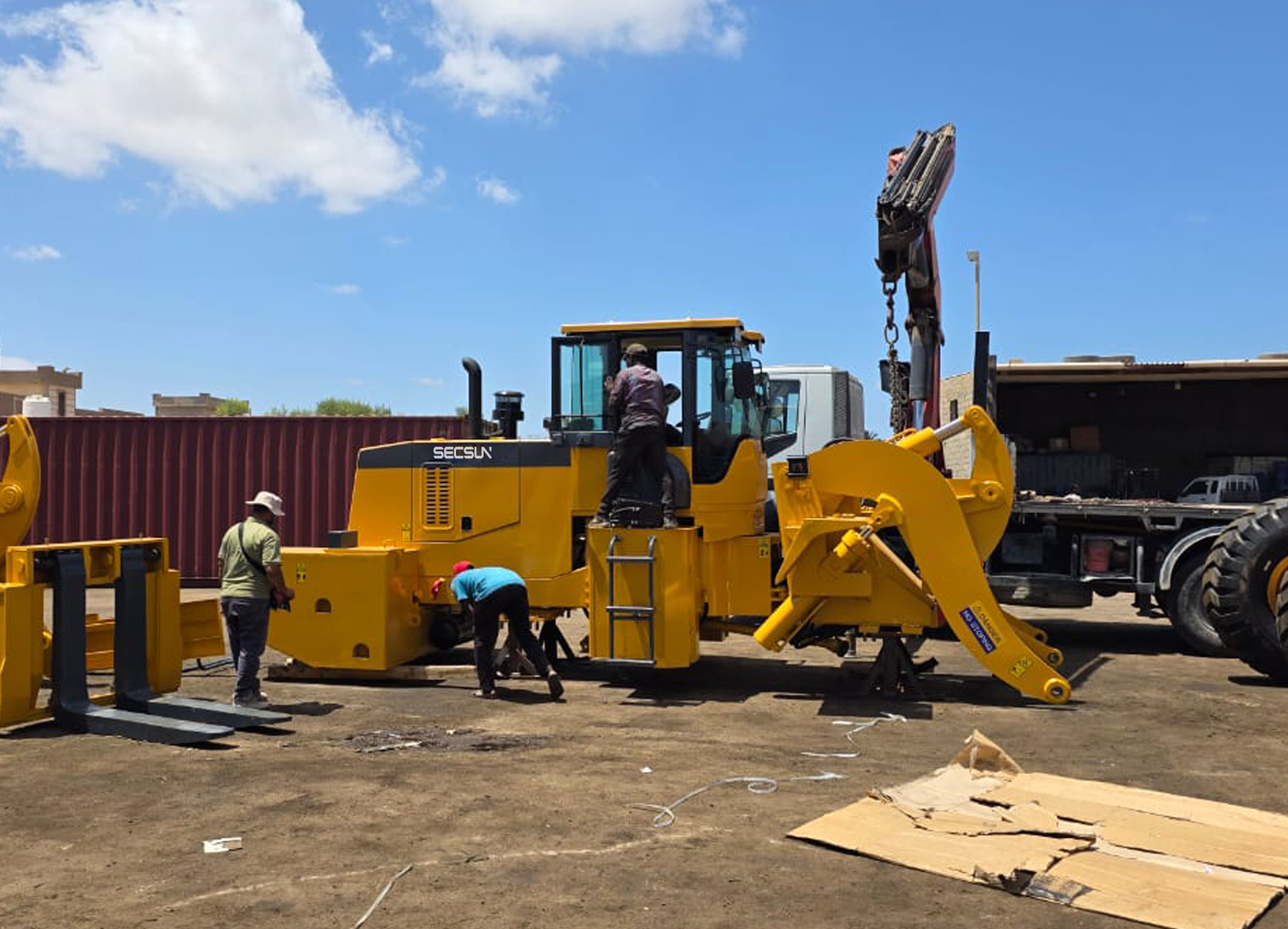 Libyan Customer Thrilled with SECSUN's 3 Forklift Loaders​